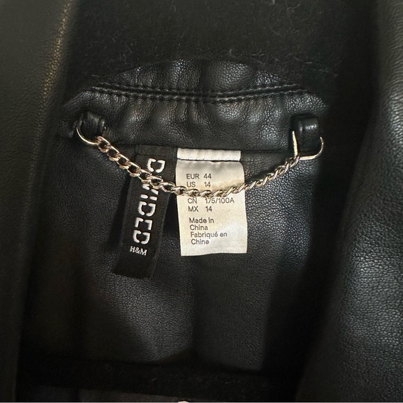 H&M Black Leather Motorcycle Jacket with Asymmetrical Zipper - Picture 4 of 4